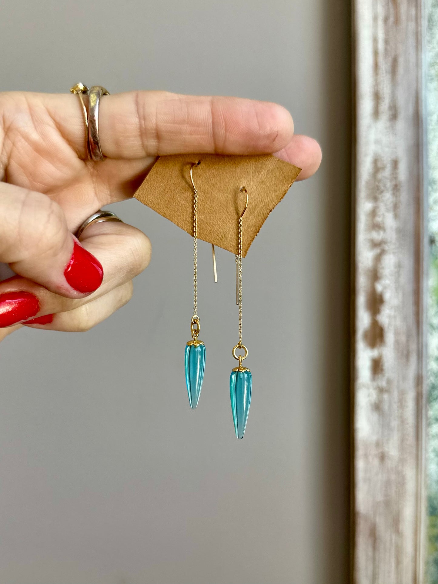 Topaz ‘whisper’ Threaders